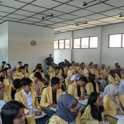 EDUKASI LITERASI KEUANGAN 2023
