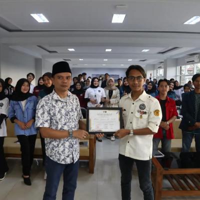 Sekolah Legislatif